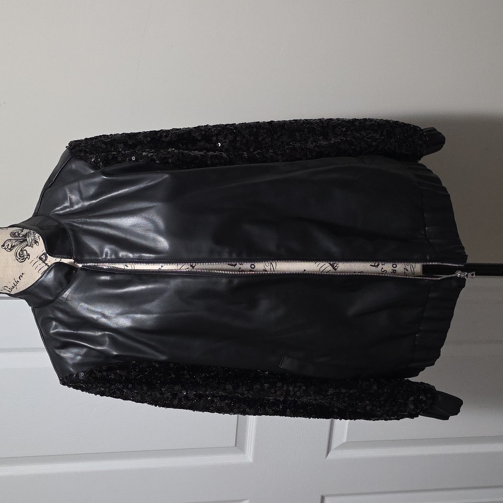 Colleen Lopez Sequin Sleeve Faux Leather Bomber Jacket Coat Small Black - Picture 2 of 9